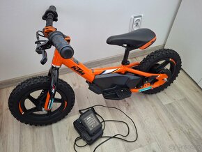 Dětská elektrická motorka KTM - 3