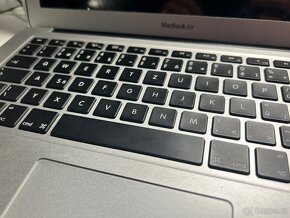 MacBook Air - 3