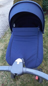 Kočárek Stokke Xplory V4 Deep blue - 3