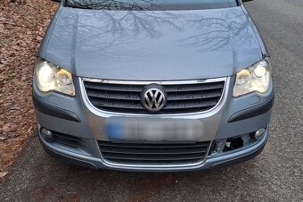 VW Touran Levá mřížka nárazníku - 3