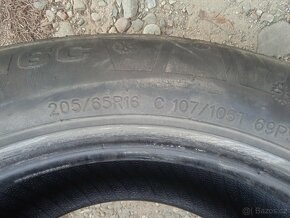 2x zimni evergreen 205/65 R16 C, vzorek 6mm - 3