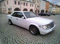 Mercedes w-124-300TD-108Kw-Automat-r.v.1990 - 3