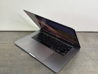 MacBook Pro 16" 2019 i9 / 64GB RAM / 1TB SSD / SG - 3