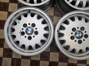 Alu kola BMW 5x120 7Jx15 ET47 Bmw E36 original - 3