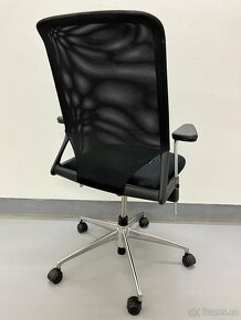 Kancelářská židle Vitra Meda - 3