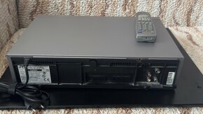 Videorecorder JVC stereo hifi - 3