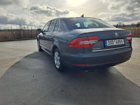 ŠKODA SUPERB  DSG   4x4   125 KW   ČR    154500 km - 3