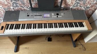 Digitální piano YAMAHA DGX-630 - 3