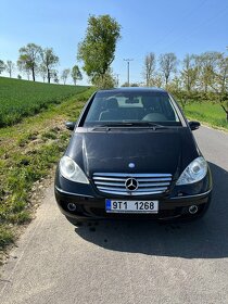 Mercedes benz A180 - 3