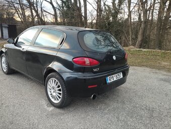 Alfa Romeo 147 - 3