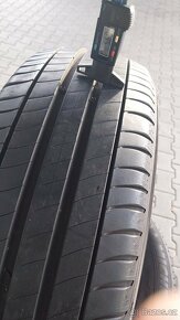 Prodám 4 x letní pneu Michelin 215/65/17 - 3