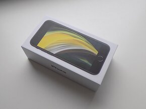 APPLE iPhone SE 2022 64GB Black - ZÁRUKA - NEPOUŽIT - 3