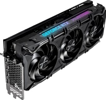 Gainward GeForce RTX™ 4080 Phantom - 3