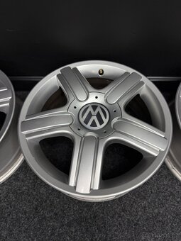 Alu VW 5x100 15” 5Z0601025A - 3