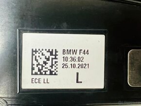 BMW F44 zadní světlo - 3