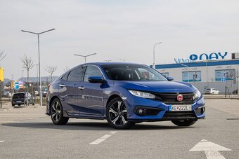 Honda Civic 1.5 DOHC VTEC Turbo Elegance - 3