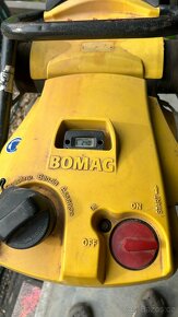 Vibrační pěch Bomag BT 65 - 3