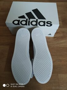 Prodám nové pánské boty bílé adidas - 3