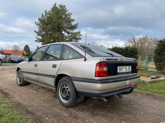 Opel Vectra A 2,0i 85kw , Nová TK do 10.12.2026 - 3