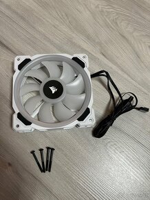 Corsair LL 120 RGB fan 1ks - 3