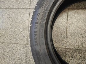 Zimní pneu 245/45 R18 - 3