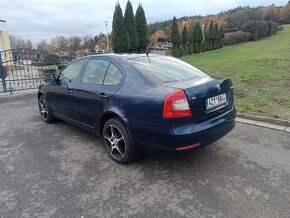 Škoda Octavia 2 facelift liftback 1.6 TDI DSG - 3