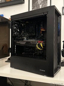 i7-9700 4.7 GHz + Z370 Pro4 + 32GB FURY + GTX1080 8GB - 3