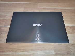 Čtyřjádrový notebook Asus X550Z - 3