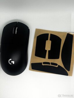 Logitech G Pro Superlight + GripTapes - 3