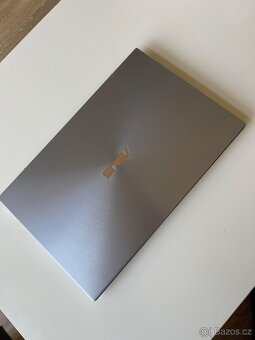 Asus Zenbook 14 UM431DA-AM003T Silver + vybavení zdarma - 3