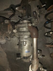 EGR ventil Toyota Avensis T25 2, 2 D CAT 130 kW - 3