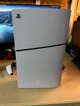 PS5 slim s mechanikou - 3