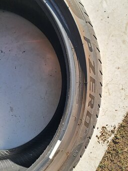 1x Letní pneu Pirelli Pzero 235/35/19 - 3