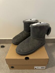 Dámské zimní boty UGG - 3