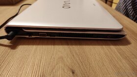 Notebook Sony Vaio - 3