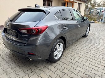 Mazda 3 - 3