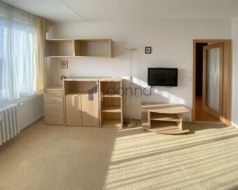 Pronájem světlého zařízeného bytu 2+kk, 43m², ul. K Rovinám, - 3