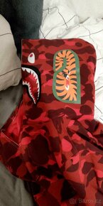 Bape hoodie - 3