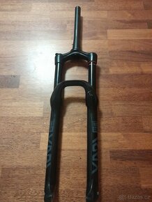 Odpružená vidlice rockshox yari 29' 170mm - 3