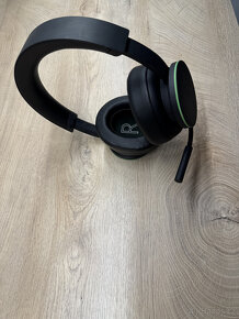 Xbox Wireless Headset - 3