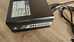 Corsair RM1000x - 3