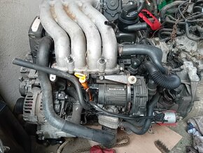 Motor Golf iv 2.0 8v 85kw - 3