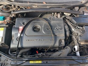 Volvo v70  preskoceny motor - 3