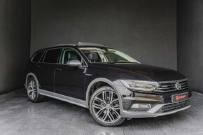 VOLKSWAGEN Passat-2.0TDi-140kW-DSG-ACC-DCC-VirC-HUD-R19 - 3