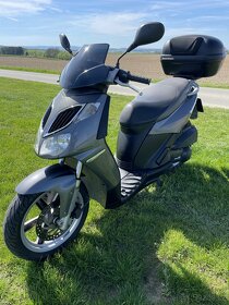 Aprilia sportcity 125 - 3