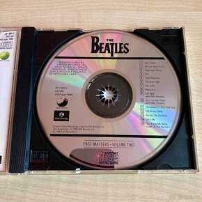 CD - The BEATLES - Past Masters - Volume Two - 3