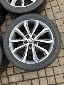 ORIGINÁL Alu Škoda HAWK R17, 5x112 - VČ. PNEU - 3