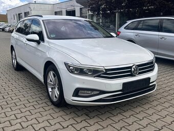 VW Passat 2020 TDI 140kw DSG 4x4,tažné,webasto,kůže,Matrix - 3