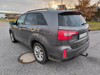 KIA SORENTO 2.2 CRDi 145kw, 4WD, r.v. 2014, DOBRÝ STAV - 3