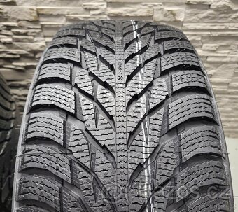 4x 225/45R17 Nokian Hakkapeliitta Nové - 3